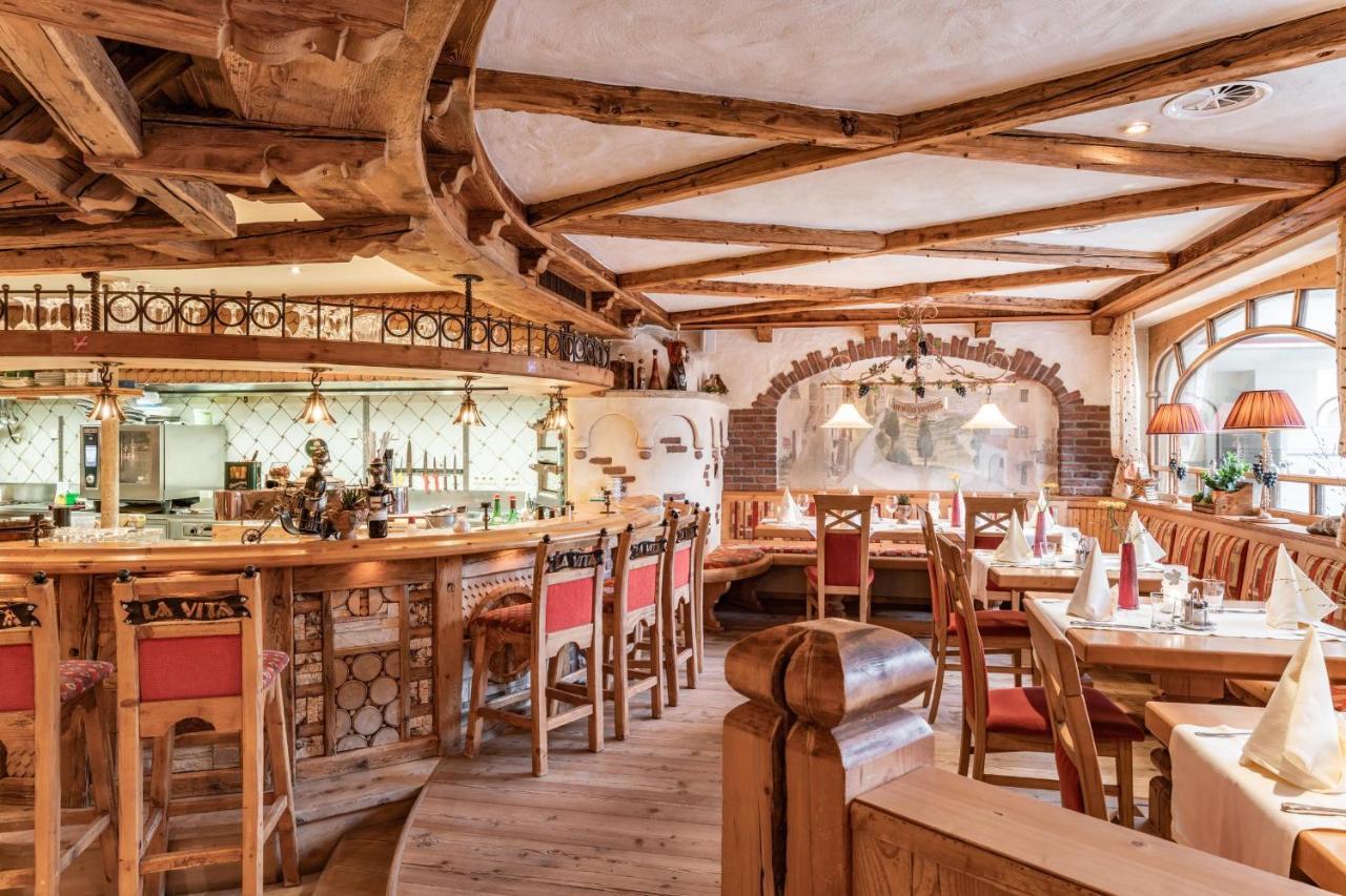 Hotel Pramstraller Mayrhofen Bagian luar foto