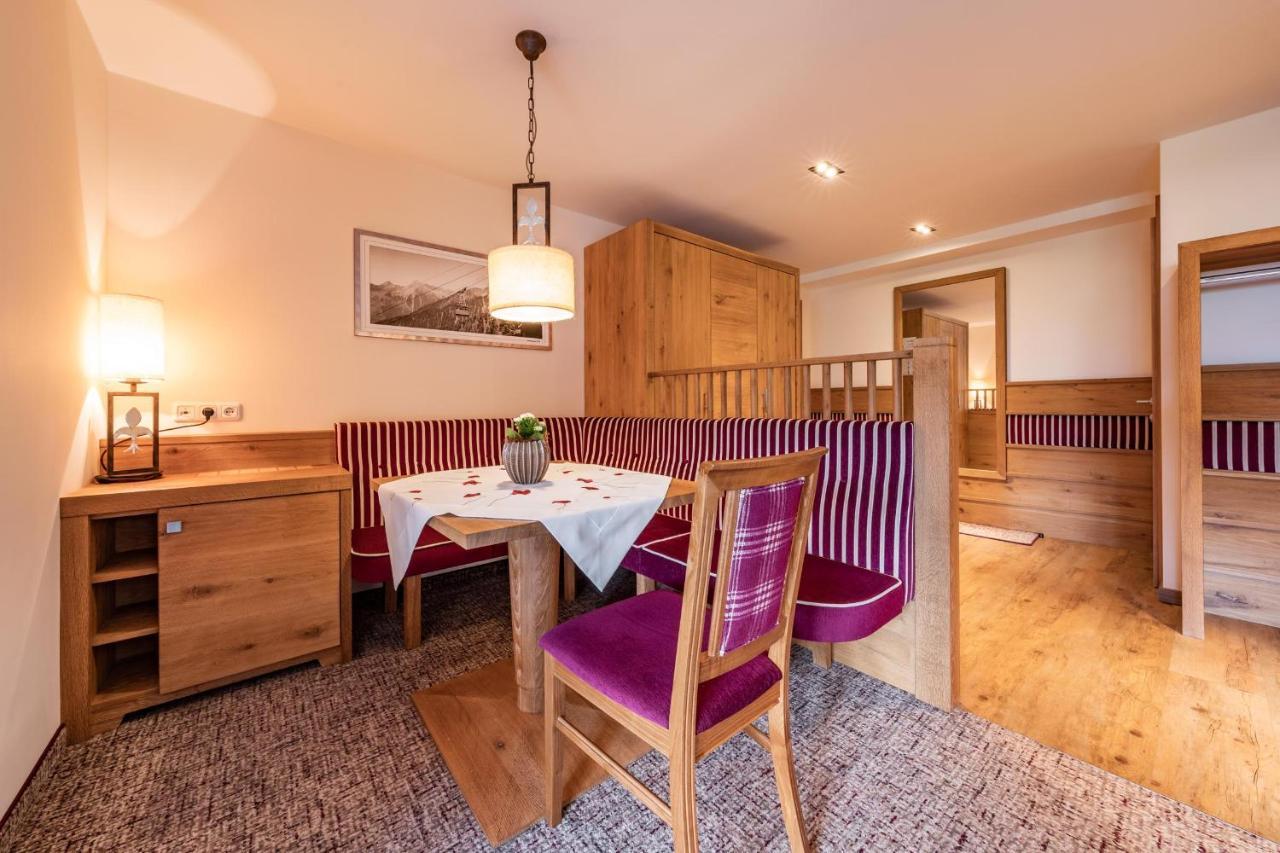Hotel Pramstraller Mayrhofen Bagian luar foto