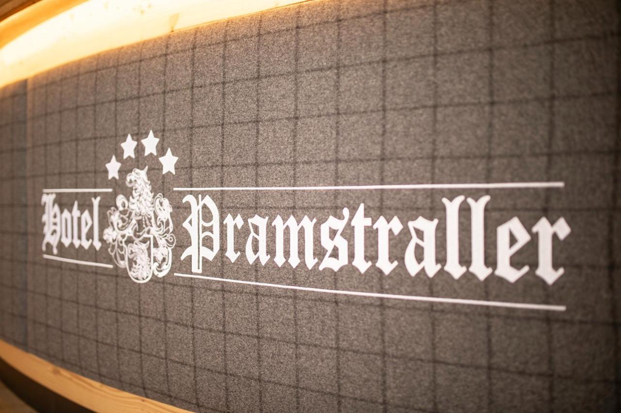 Hotel Pramstraller Mayrhofen Bagian luar foto