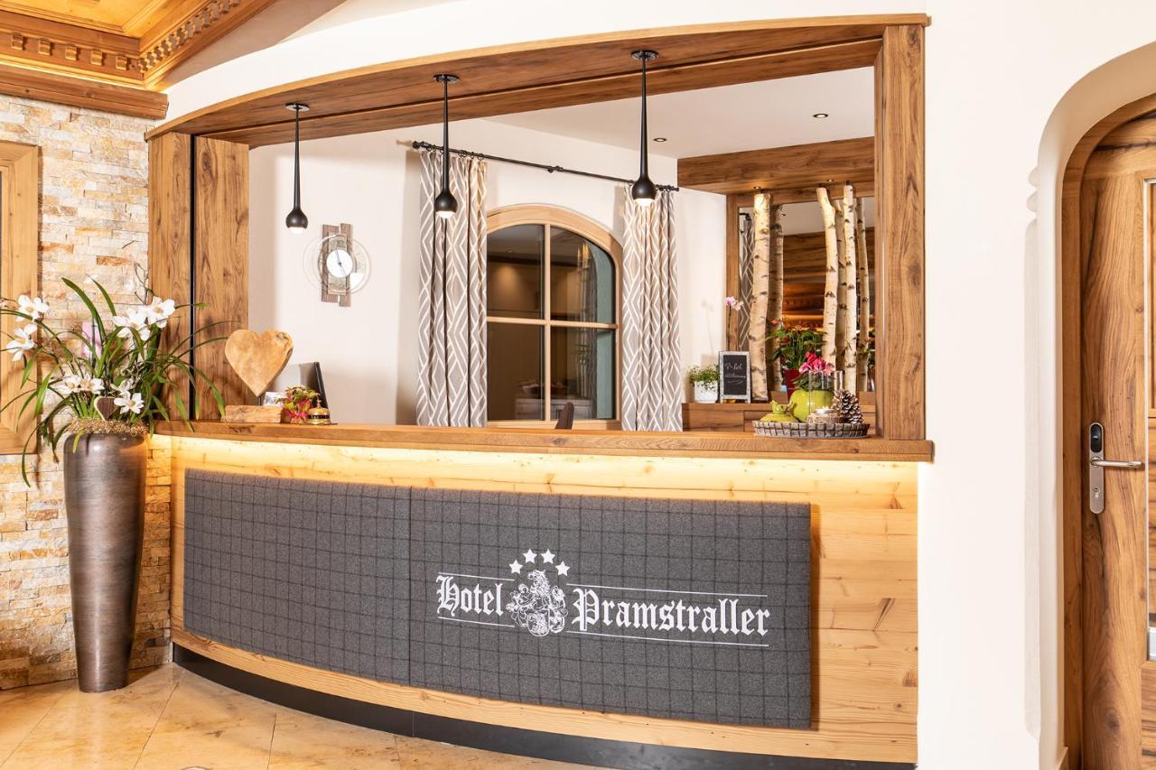 Hotel Pramstraller Mayrhofen Bagian luar foto